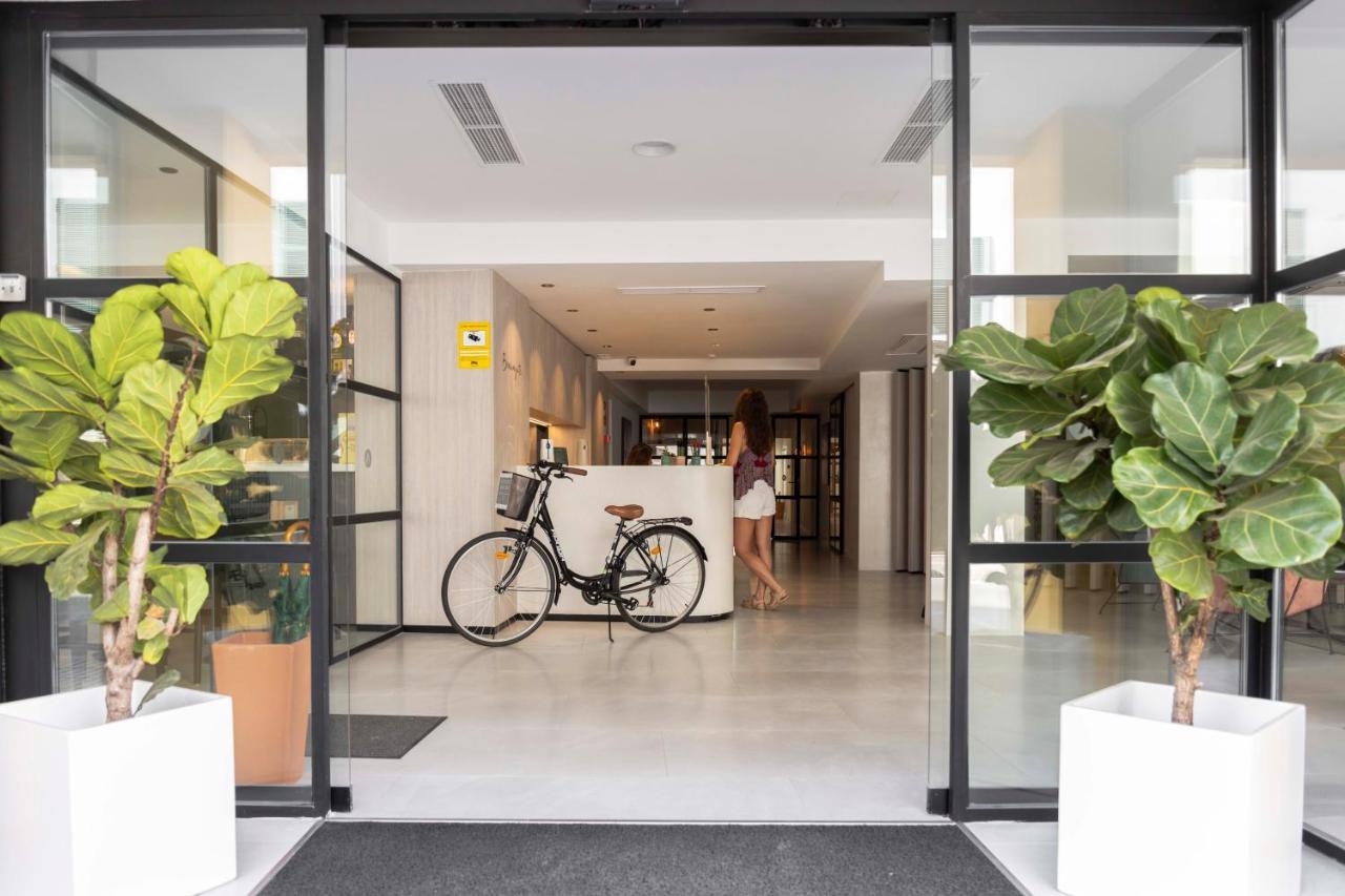 Alfons Hotel Ciutadella  Bagian luar foto