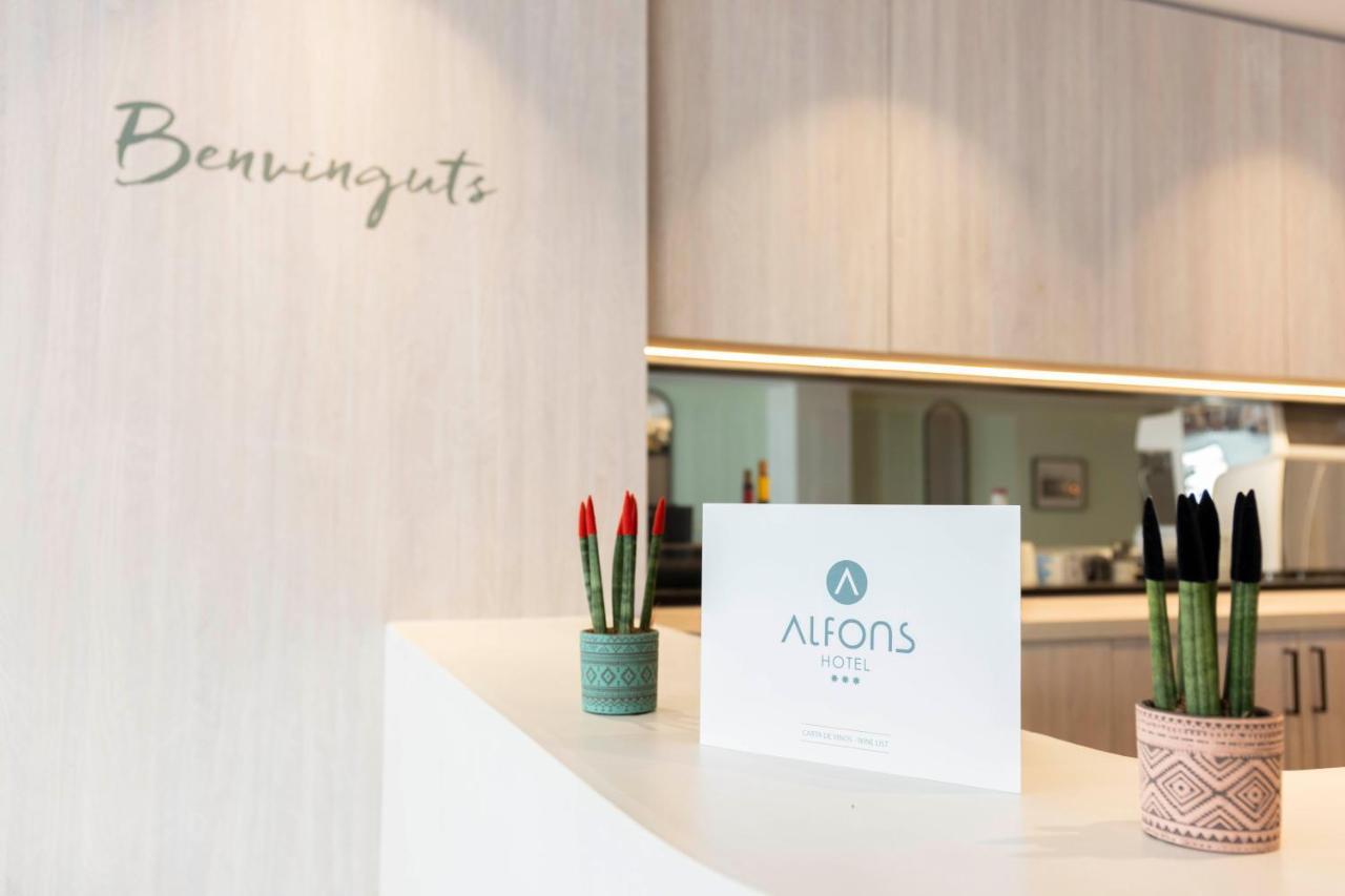 Alfons Hotel Ciutadella  Bagian luar foto