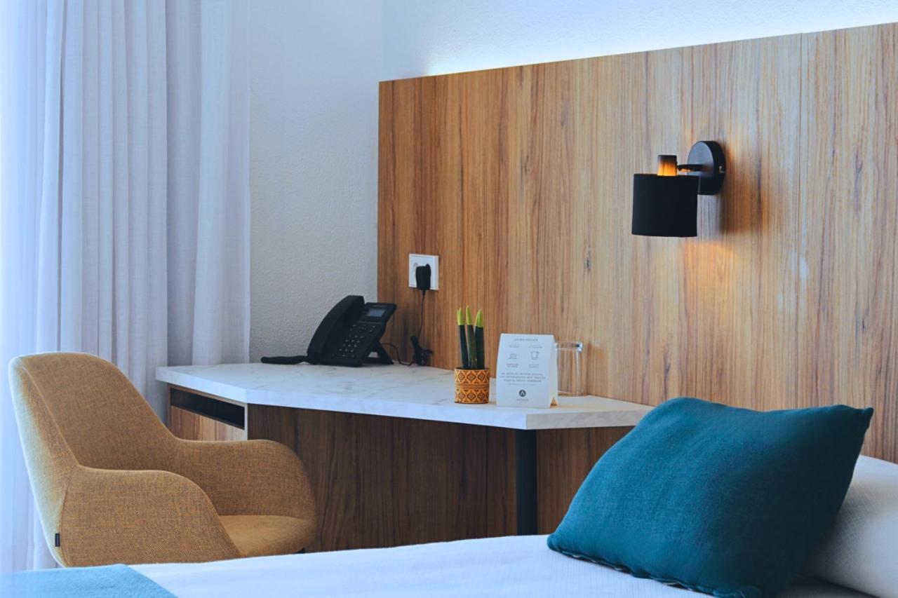 Alfons Hotel Ciutadella  Bagian luar foto