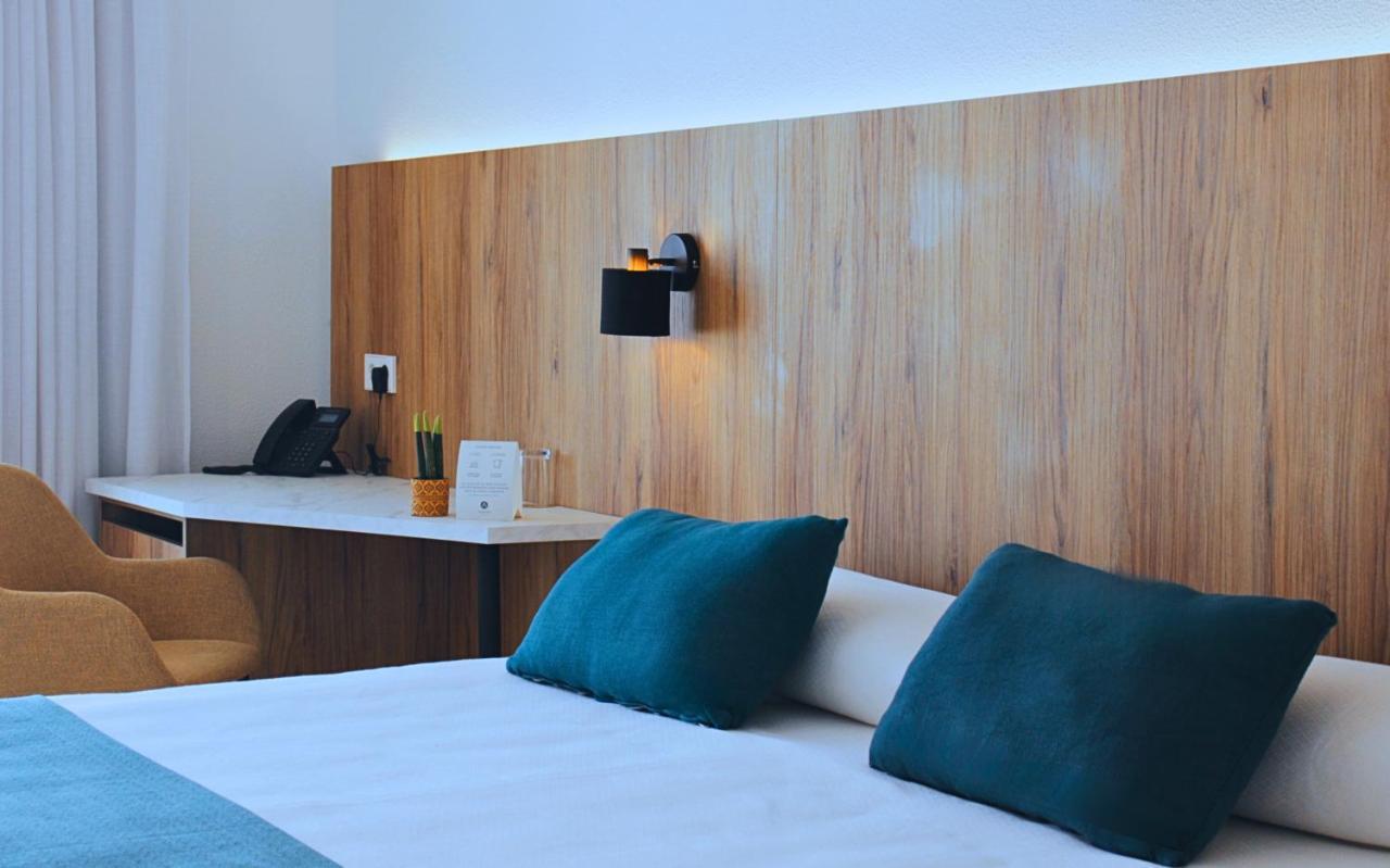 Alfons Hotel Ciutadella  Bagian luar foto