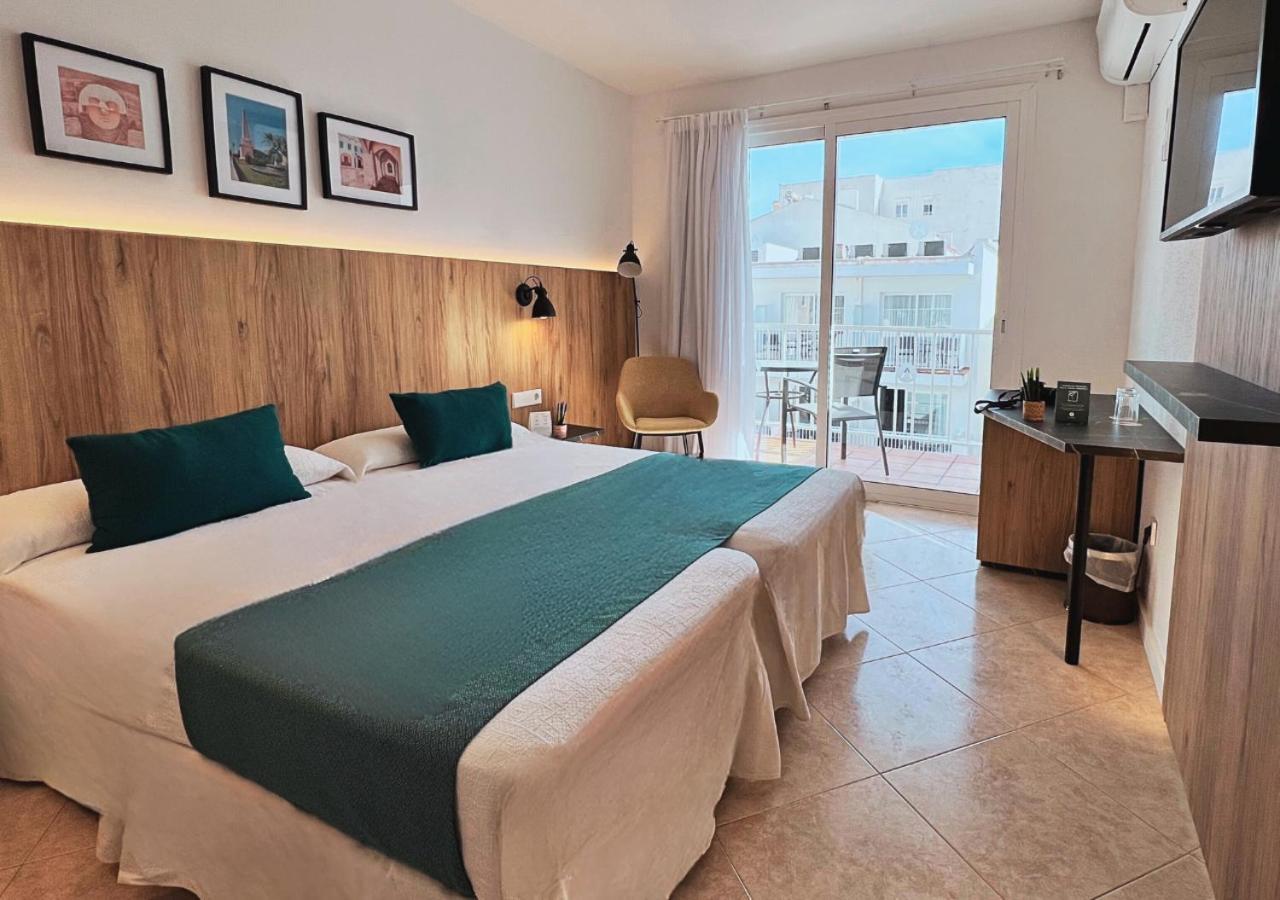 Alfons Hotel Ciutadella  Bagian luar foto