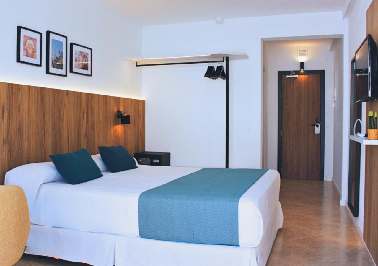 Alfons Hotel Ciutadella  Bagian luar foto