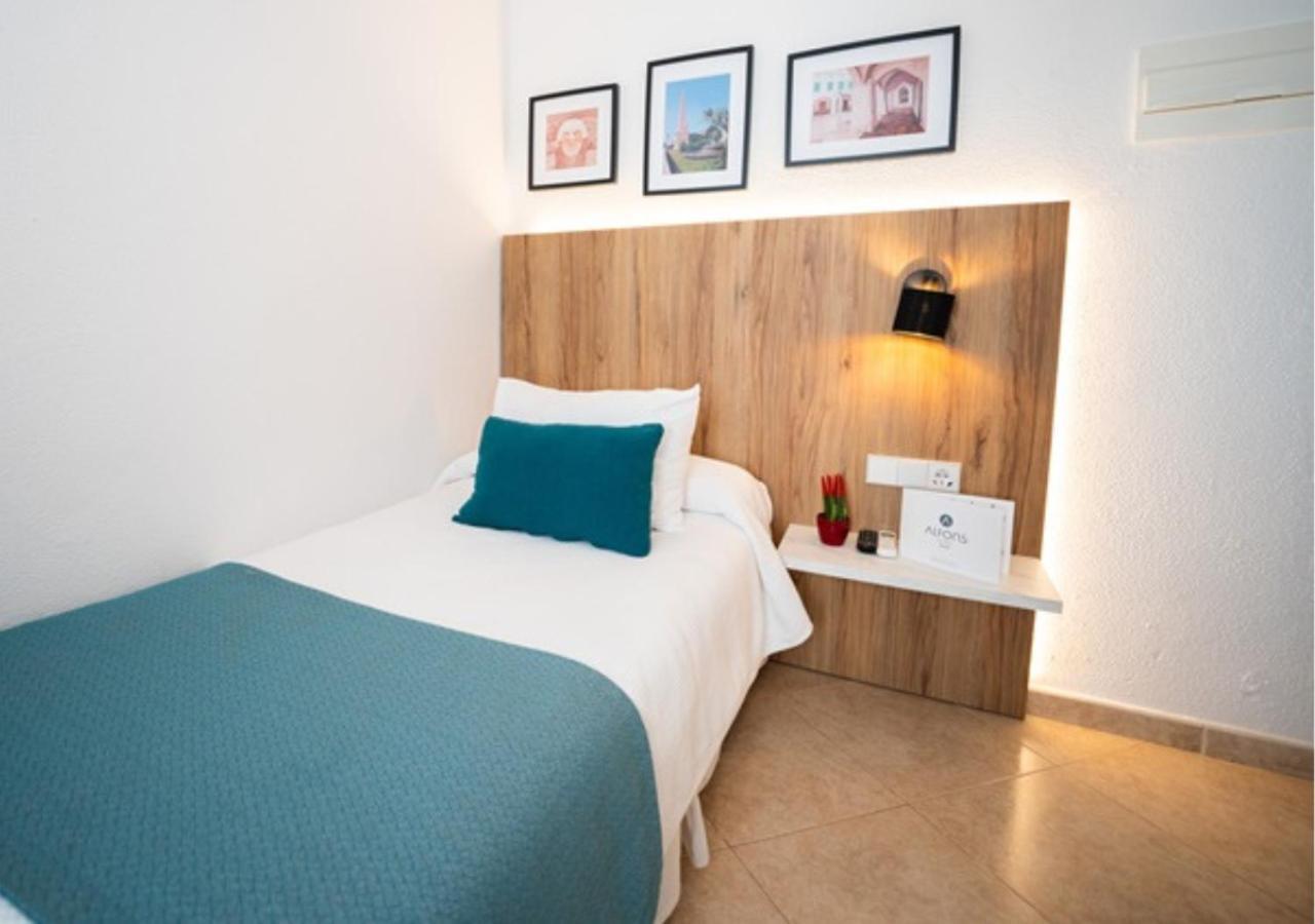 Alfons Hotel Ciutadella  Bagian luar foto